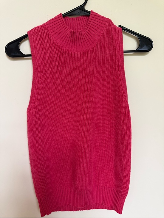 Lulus Tops - Lulu's Hot Pink Sleeveless Knit Mock Neck Sweater Tank
